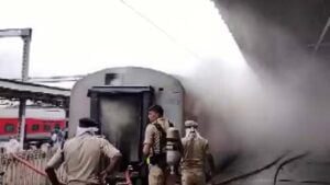 Fire breaks out in Mumbai-Bengaluru Udyan Express