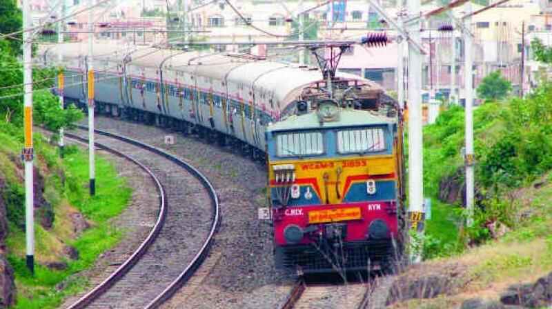 Trains Cancelled |రక్షా బంధన్‌కు ముందు 72 రైళ్లను రద్దు.. 22 రైళ్ల దారిమ‌ళ్లింపు | పూర్తి వివరాలు