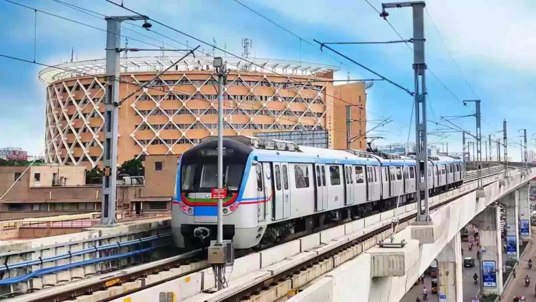 Hyderabad Metro Rail : ప్ర‌యాణికుల ర‌ద్దీకి అనుగుణంగా కొత్త రైళ్లు..