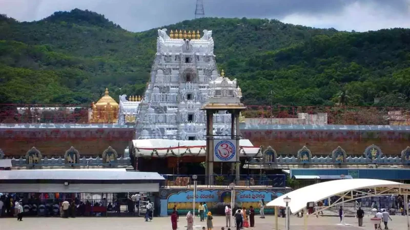 IRCTC Tirupati Tour 2025:  ₹7,250కే బాలాజీ + శ్రీకాళహస్తి దర్శనం!