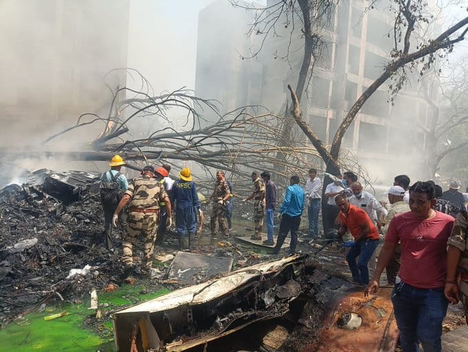 Plane Crash | ఎయిర్ ఇండియా బోయింగ్ 787-8 డ్రీమ్లైన్ విమానం ఎందుకు కూలిపోయింది..