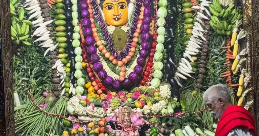 Shakambari | శాకంబరిగా భద్రకాళి అమ్మవారు