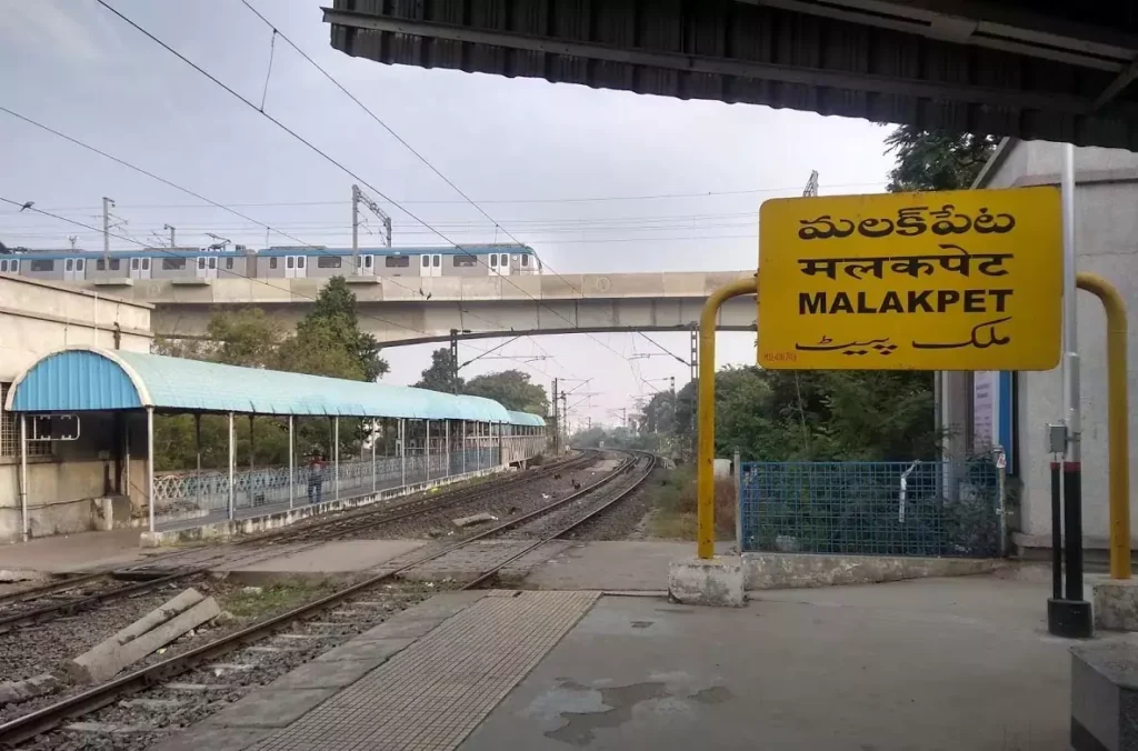 Malakpet railway station