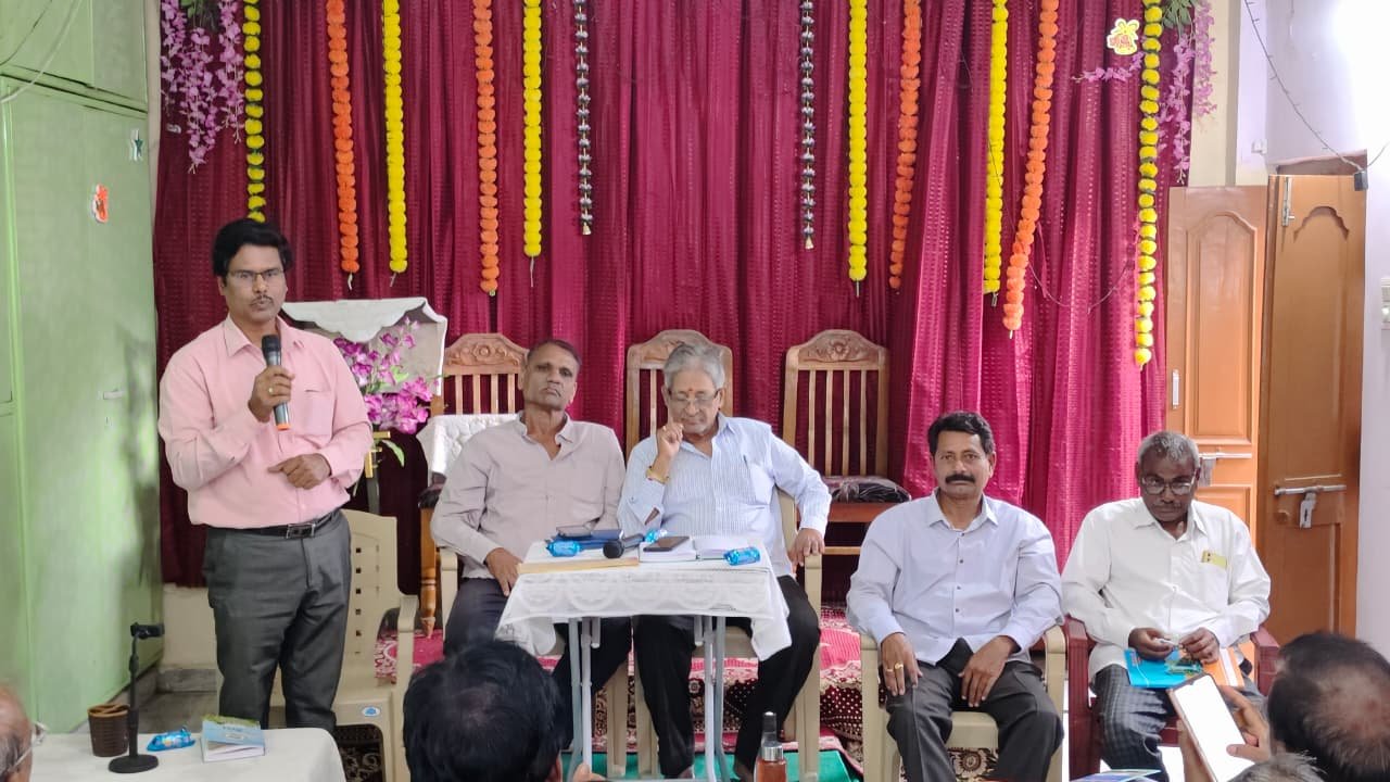 Pensioners Protest | పదవీ విరమణ ప్రయోజనాలను వెంటనే విడుదల చేయాలి