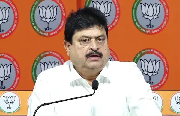 కాంగ్రెస్, ఎంఐఎం నాటకాలు ప్రజలు నమ్మరు: రేవంత్, అక్బరుద్దీన్ ఇద్దరూ దోస్తులే – N Ramachandra Rao BJP